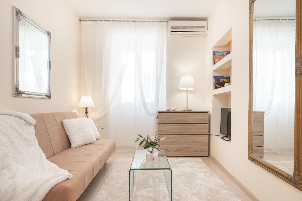 Nadiona Suites Red & Cream Corfu (city) Exterior foto
