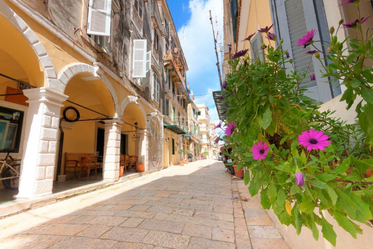 Nadiona Suites Red & Cream Corfu (city) Exterior foto